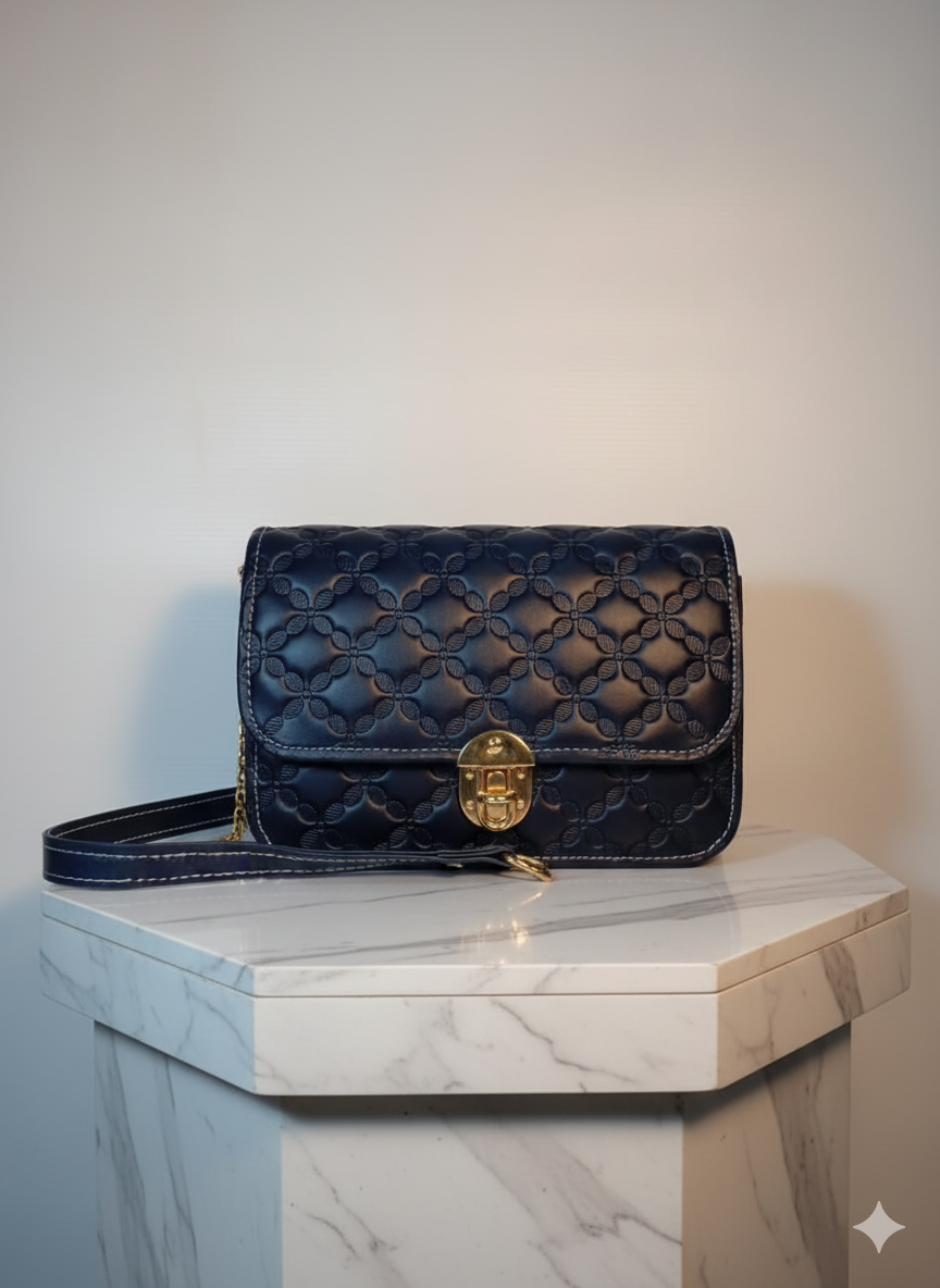 New trendy luxury fashion handbag